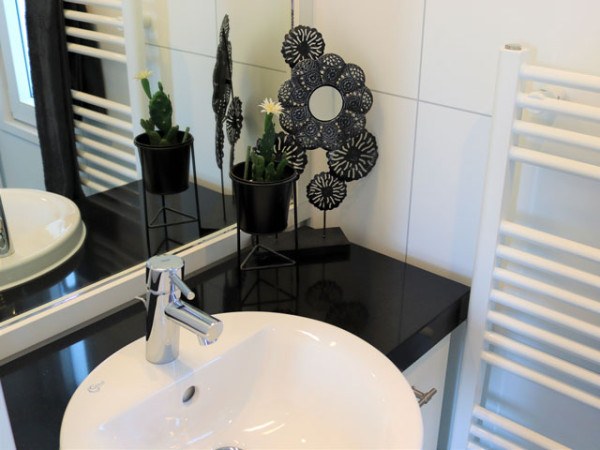 sl08-badkamer.jpg sl08-badkamer.jpg